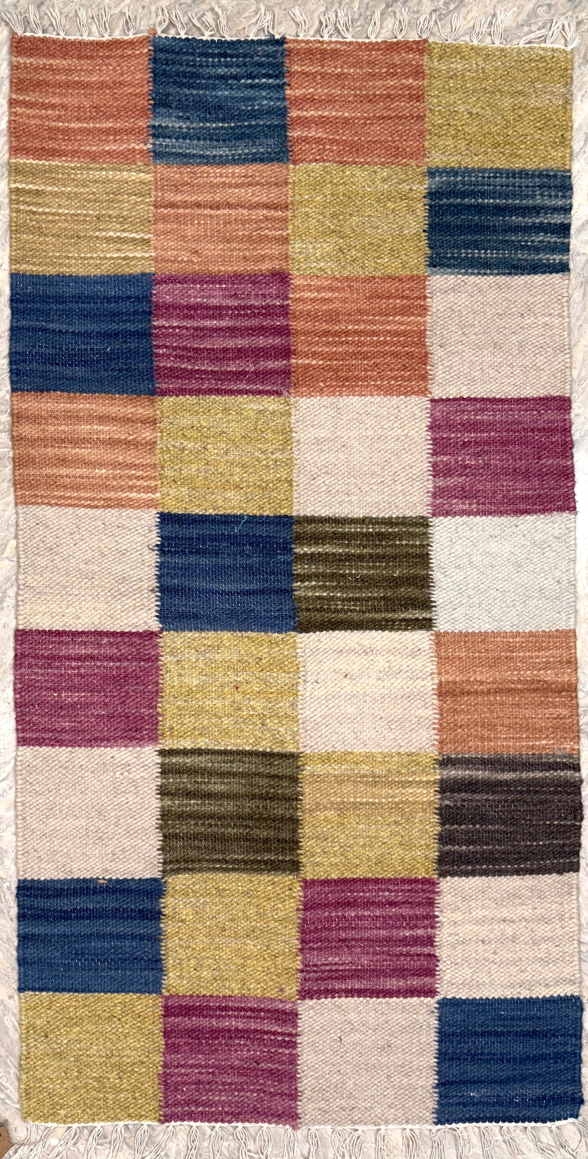 Carpets and Rugs 2.3X4.6 (Size-A)