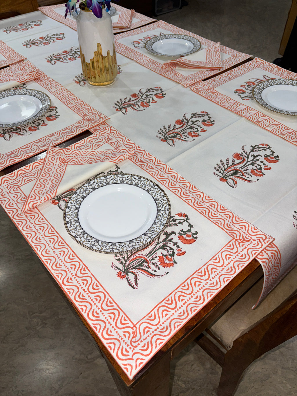 ফুলৰ সৈতে হালধীয়া কমলা (S3)