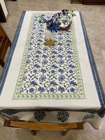 Blue and white floral patterns (S23)