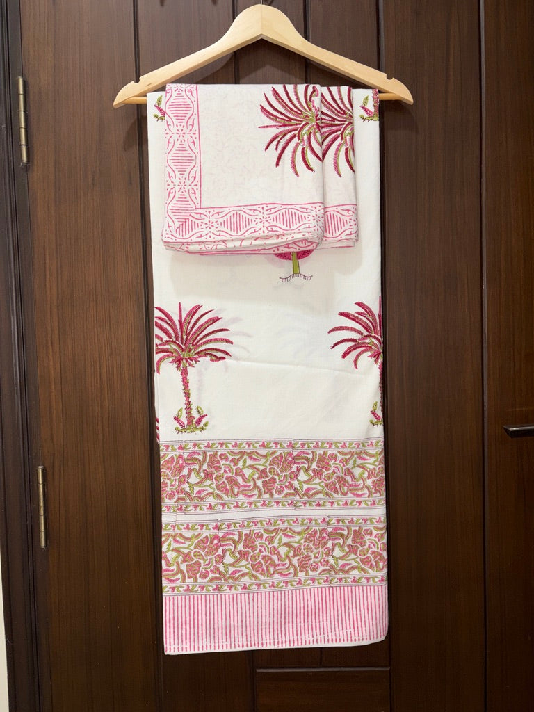 গোলাপী আৰু বগা ডাবল বেডশ্বীট 108x108 (B19)