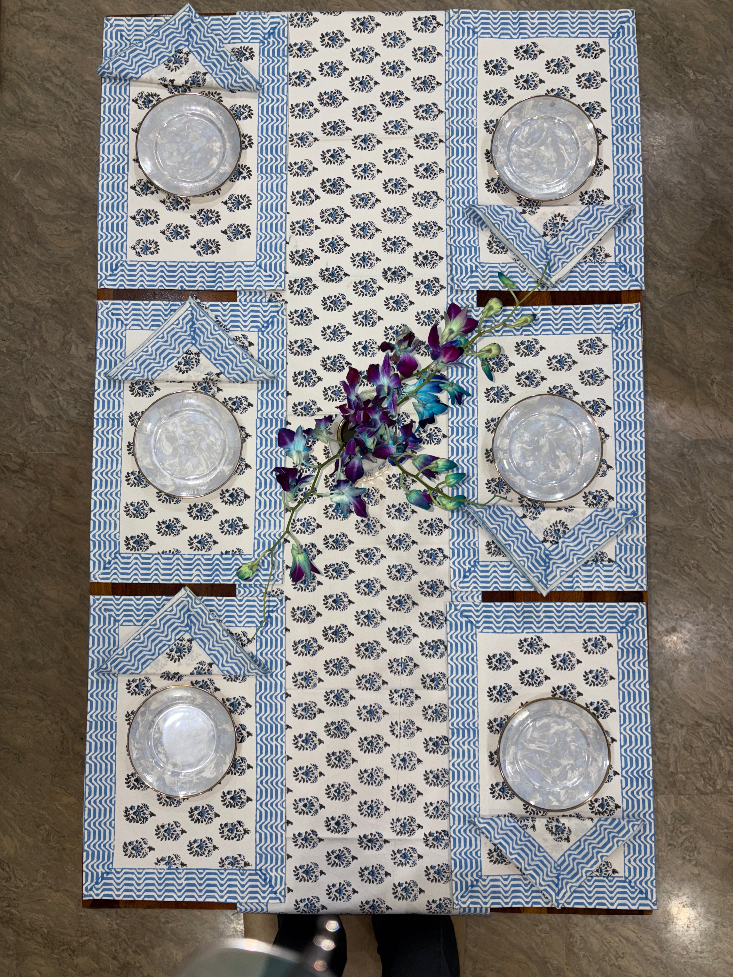 ফুলৰ সৈতে হালধীয়া নীলা (S2)