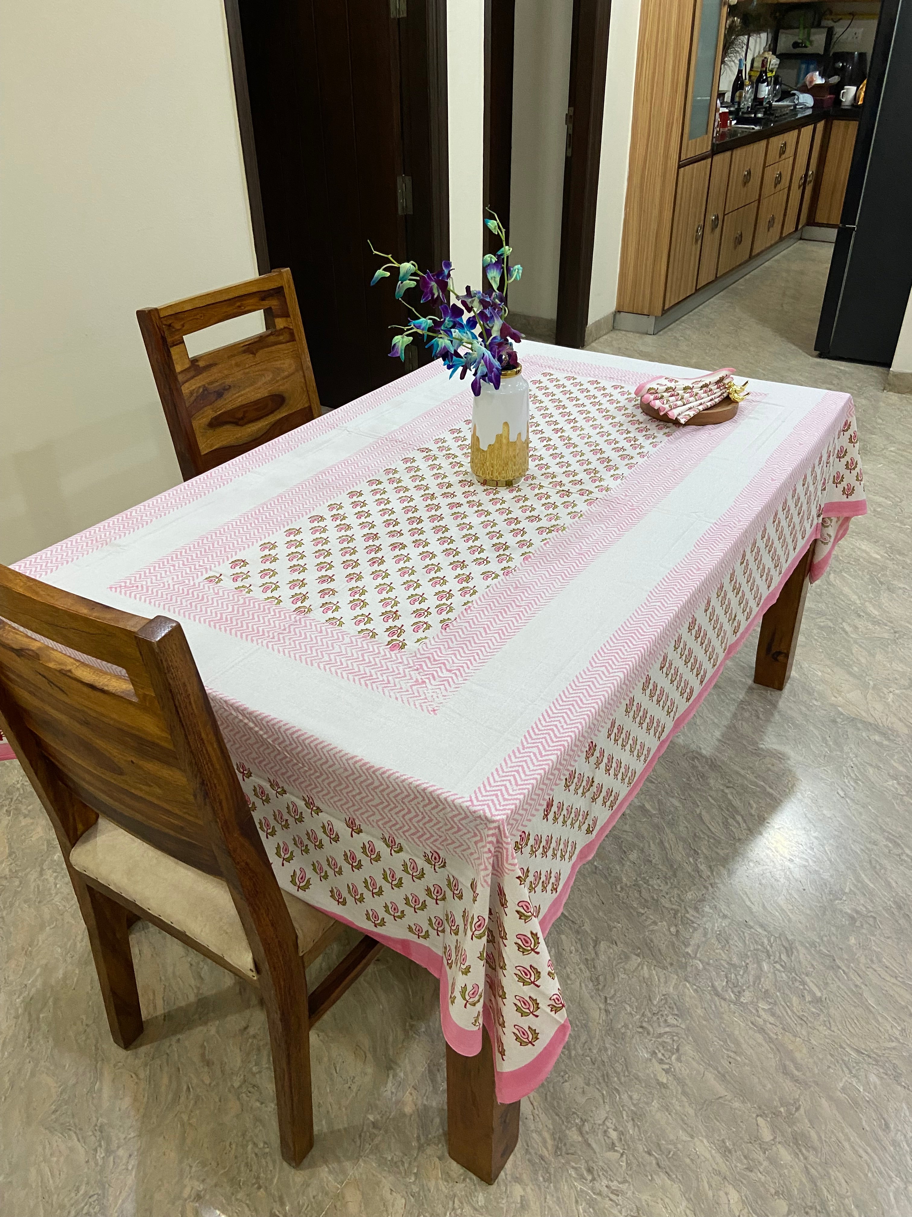 Pink and white tablecloth with floral patterns (S24)