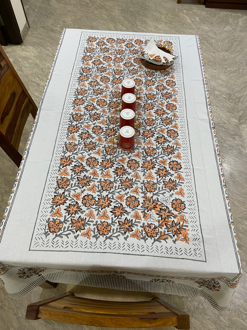 Intricate orange patterns (S26)