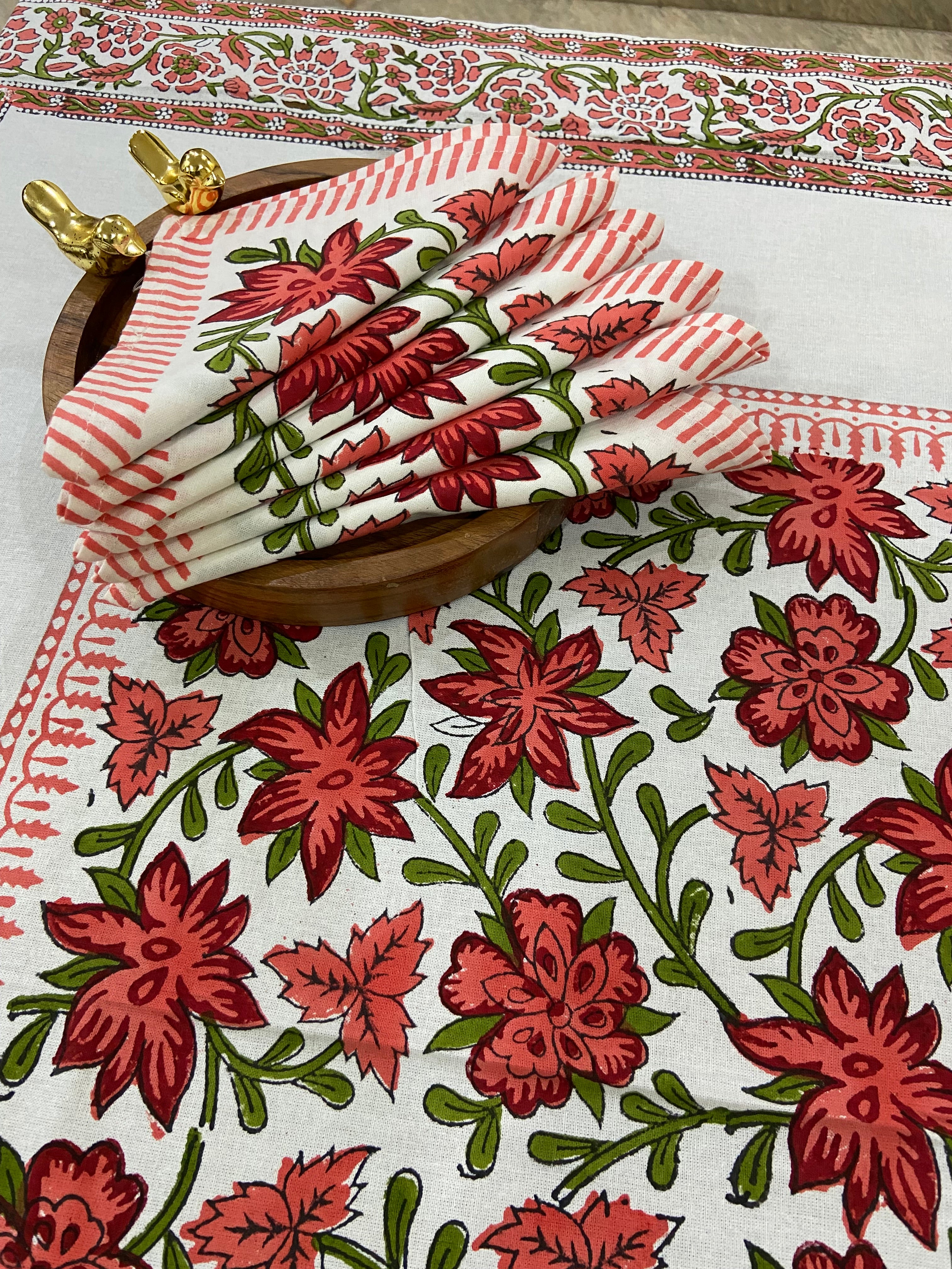 Tablecloth with wine red floral pattern (S29)