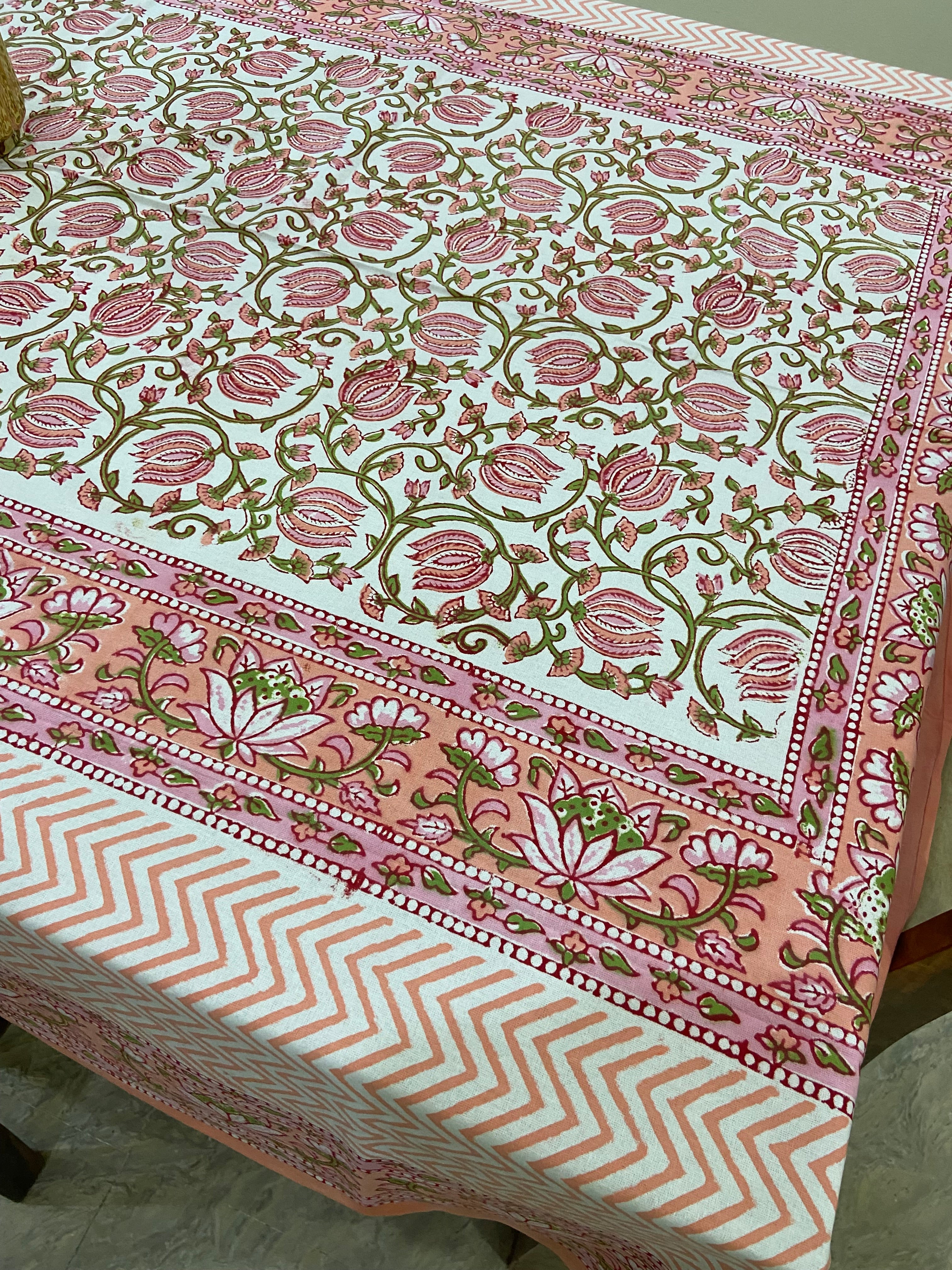 Intricate pink and white patterns (S30)