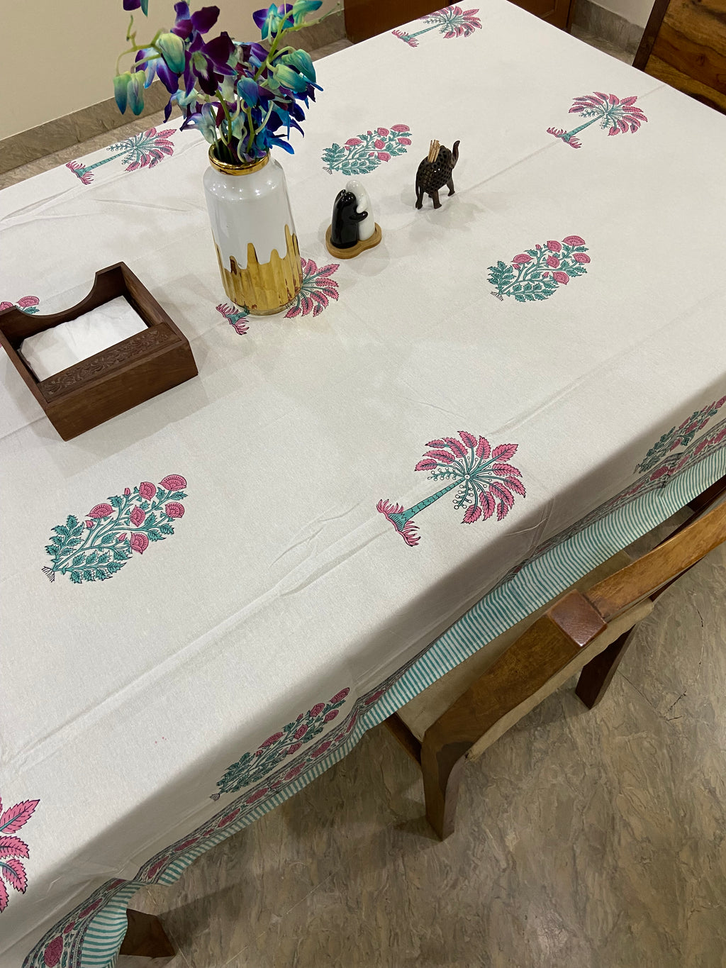 Red, white and green florals (S33)