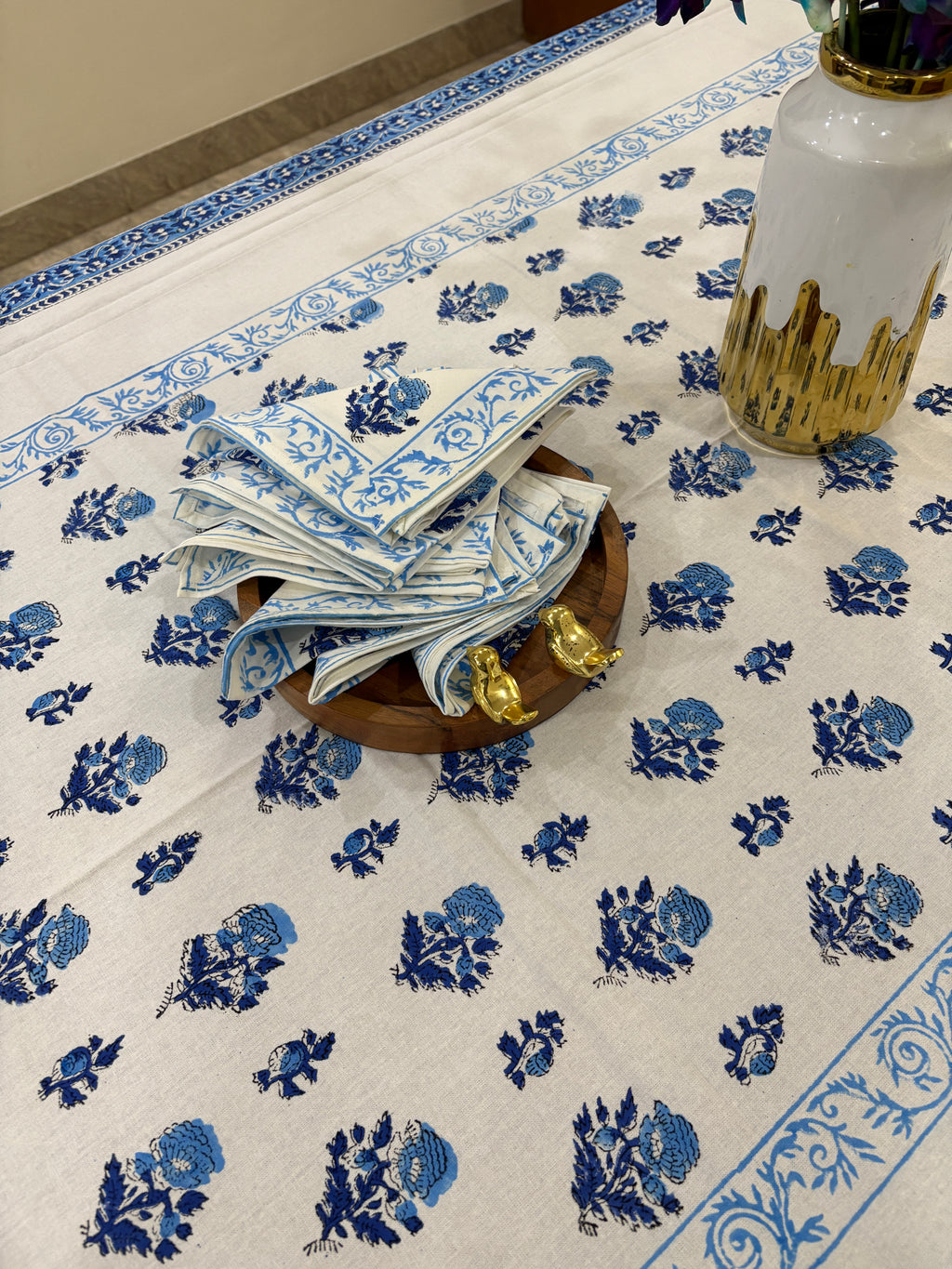 বগা আৰু নীলা আৰ্হিযুক্ত (S20)