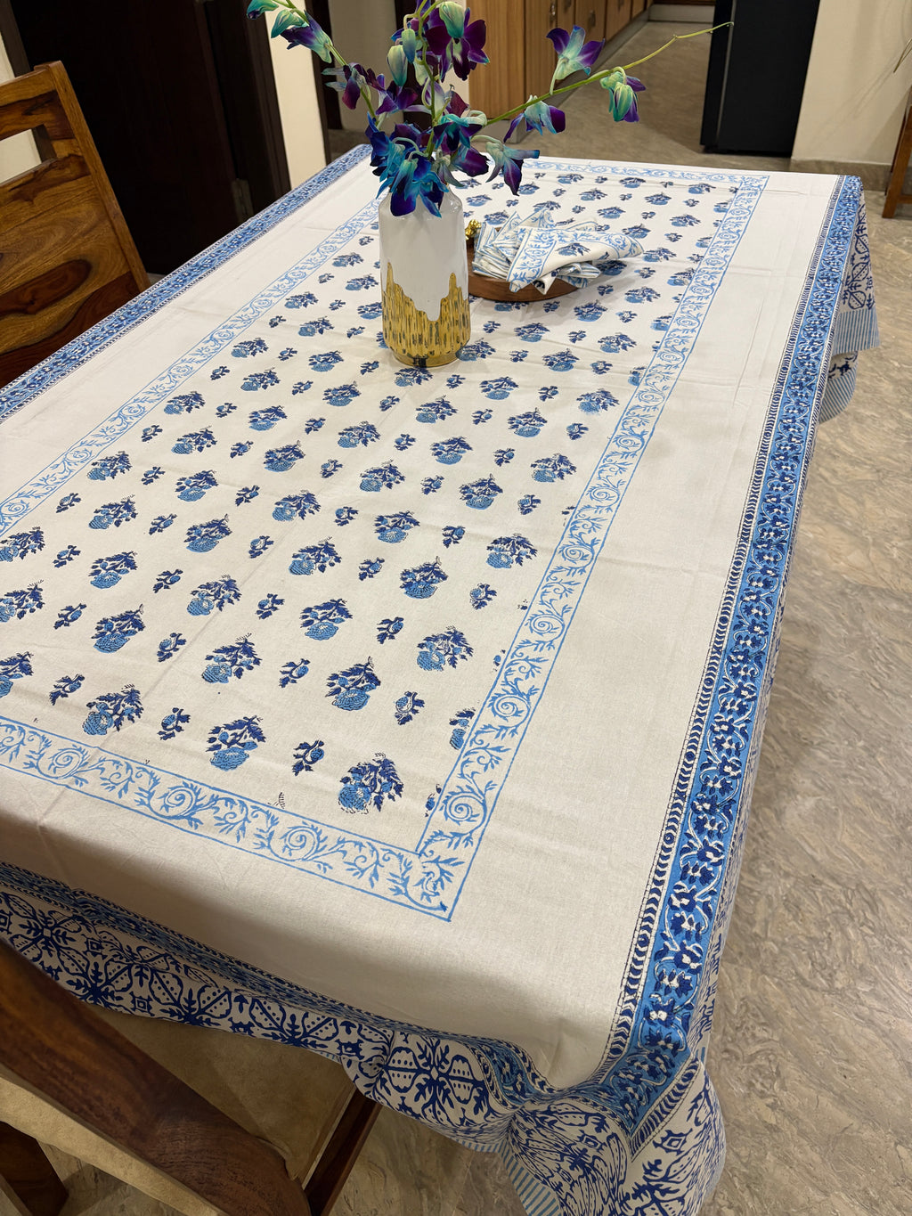 বগা আৰু নীলা আৰ্হিযুক্ত (S20)