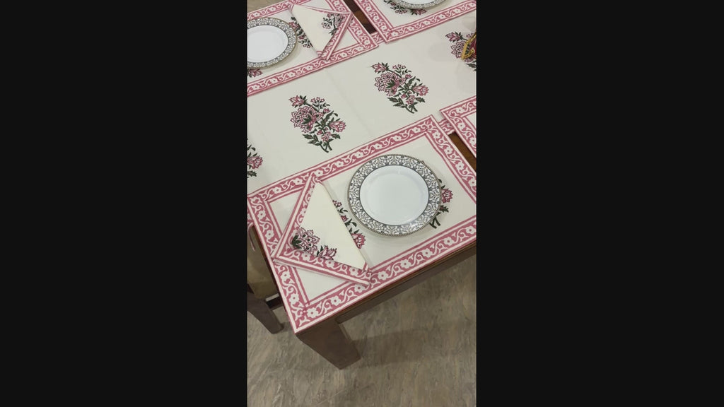 Pink and White Floral (S18)