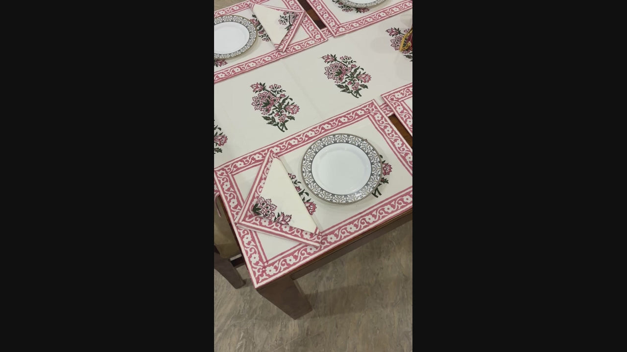 Pink and White Floral (S18)